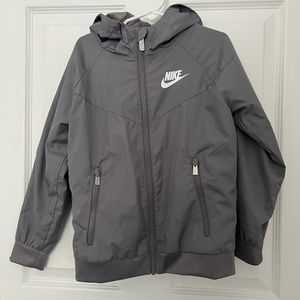 Nike jacket boys 6/7